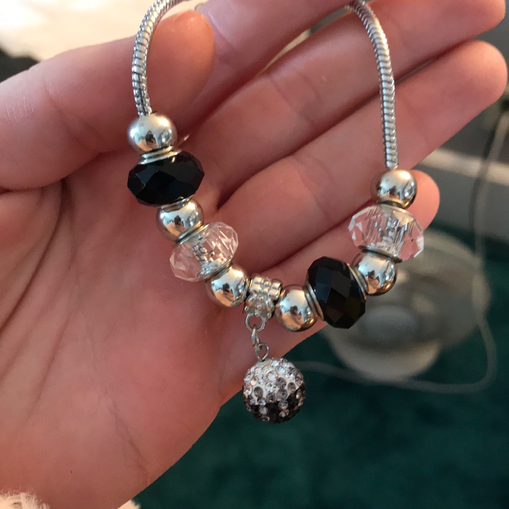 Beautiful dangly bracelet